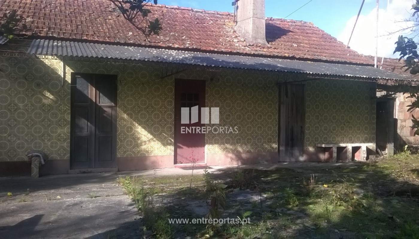 Venda de Moradia para restauro Alvarães, Viana do Castelo