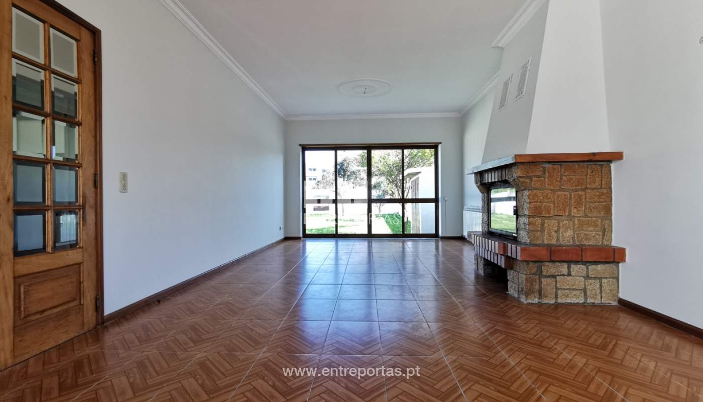 img-20200221-1211091jpg