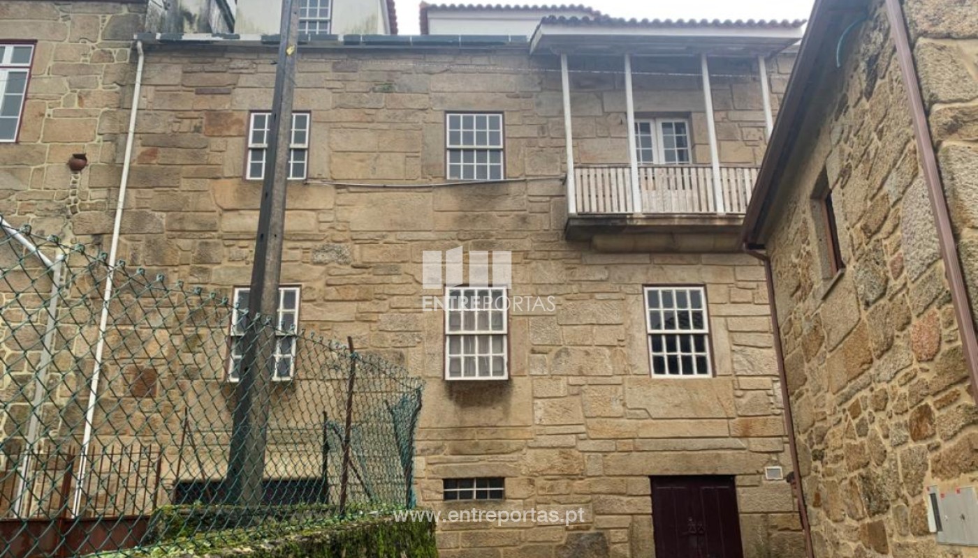 House in Roussas - Image 2