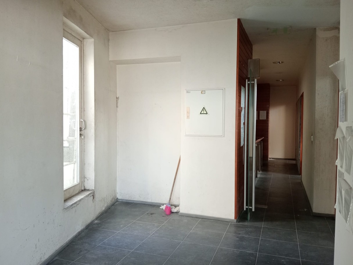 hall-2jpeg