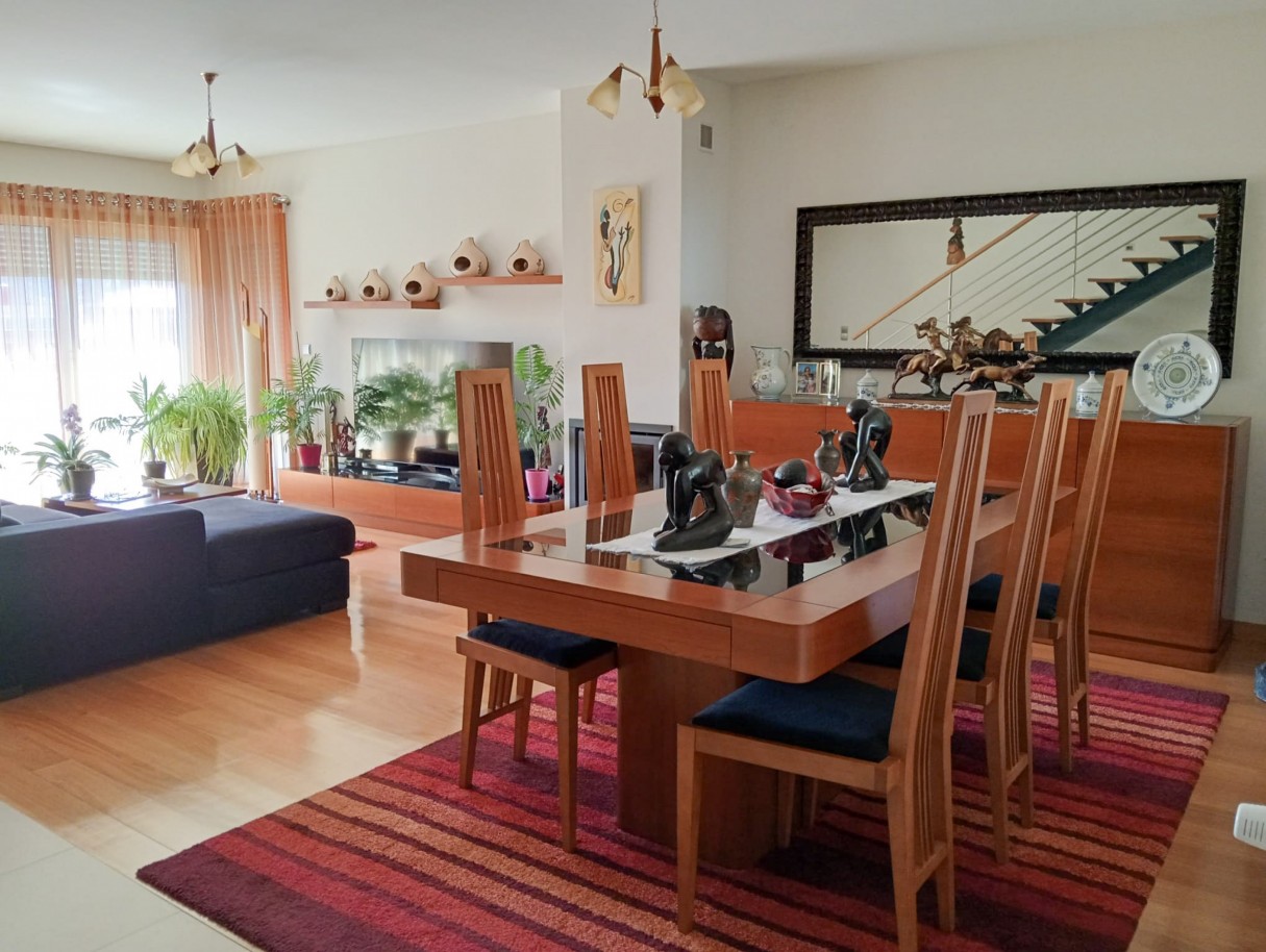 14-sala2jpg