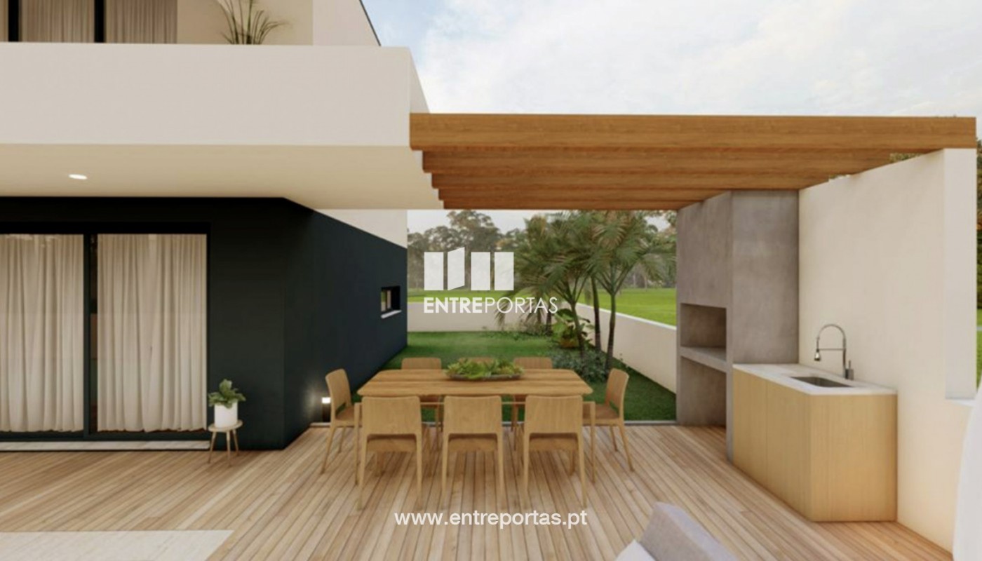 House in Viana do Castelo - Image 3