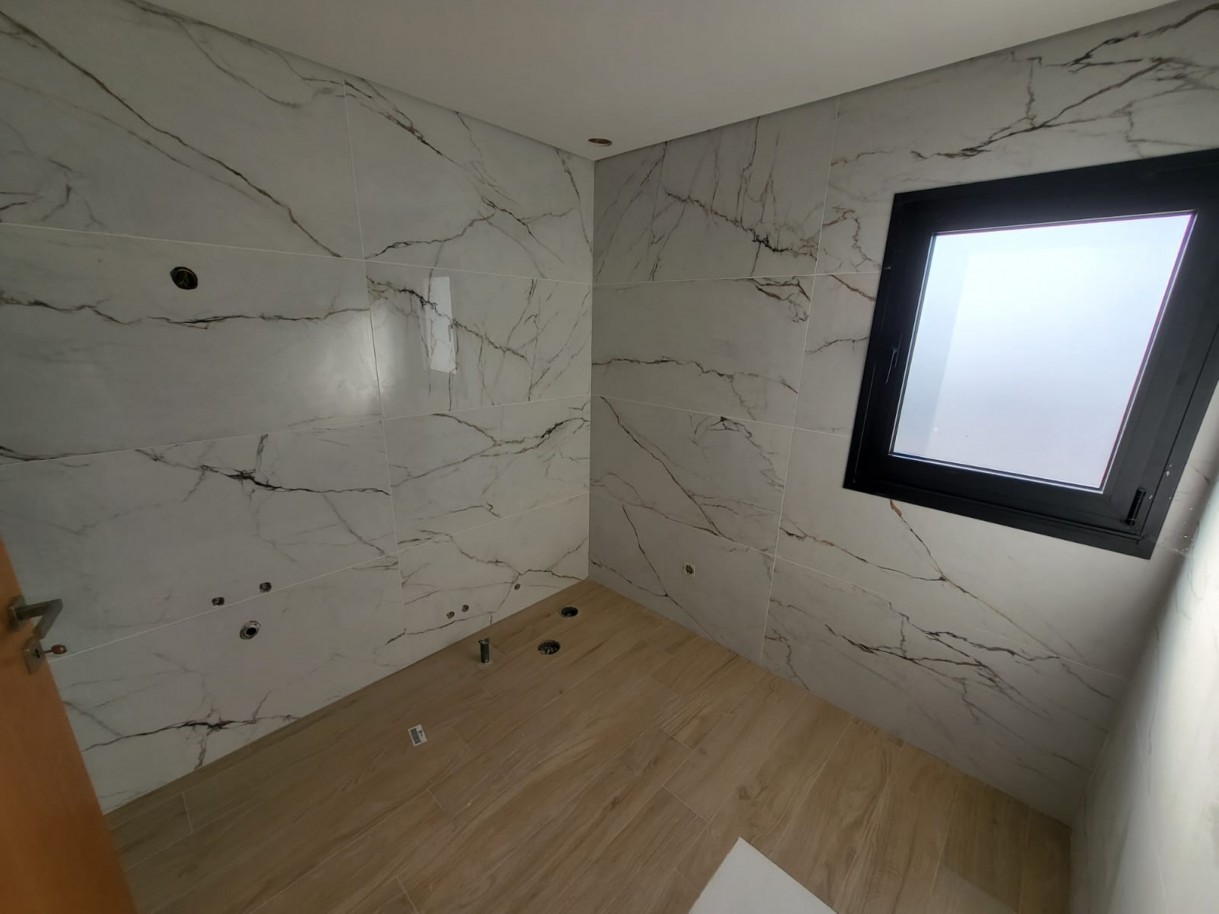 4b53206a-c81b-446d-93e3-20043a091db3jpeg