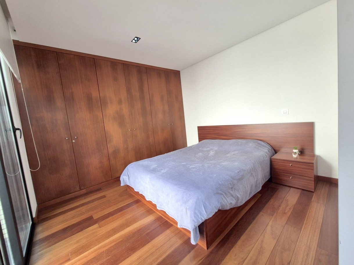 whatsapp-image-2025-10-14-at-162526-1jpeg