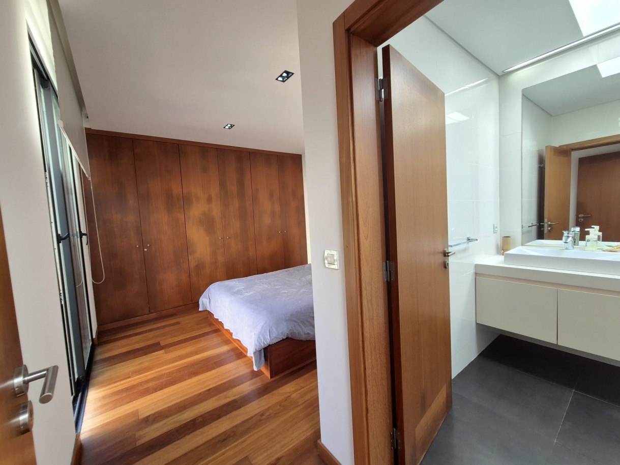 whatsapp-image-2025-10-14-at-162527jpeg