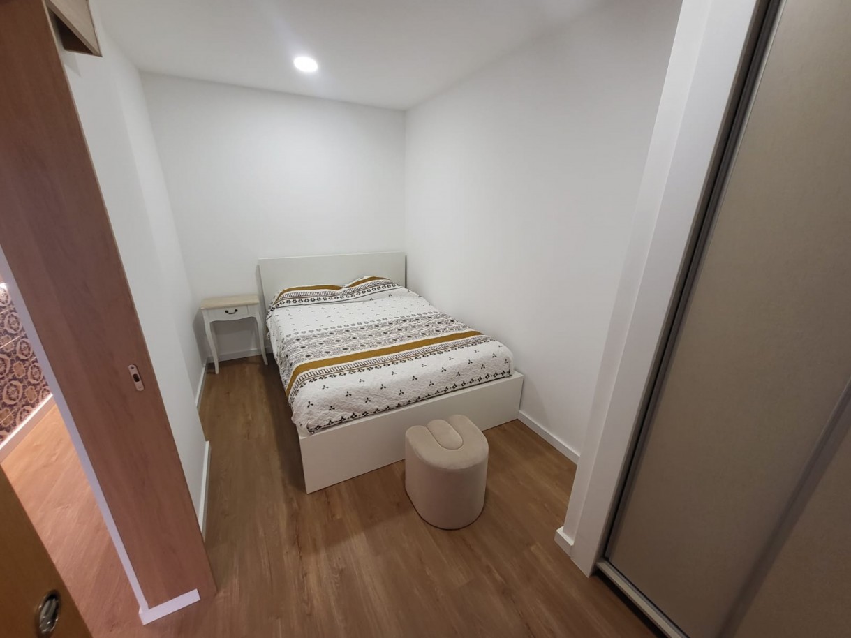 f6f4e154-27b7-4dd8-b1a7-2da195ca1db6jpeg