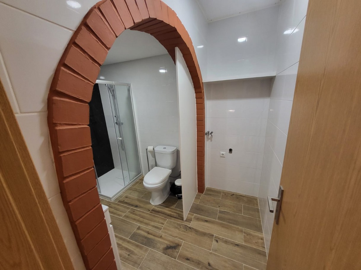 07baf9f6-7b5e-4f8d-bf4e-11d394c7dad6jpeg