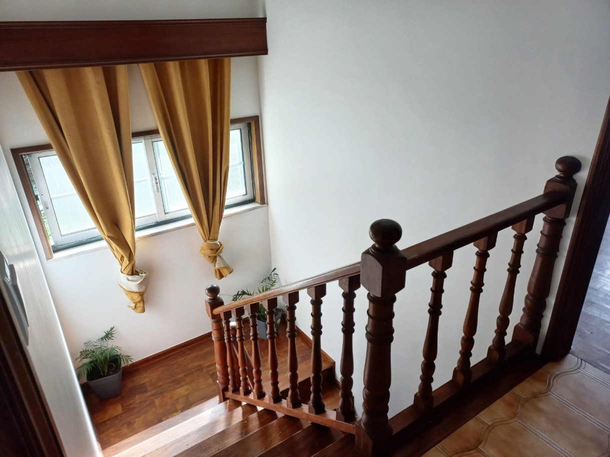 whatsapp-image-2025-10-24-at-183237-3jpeg