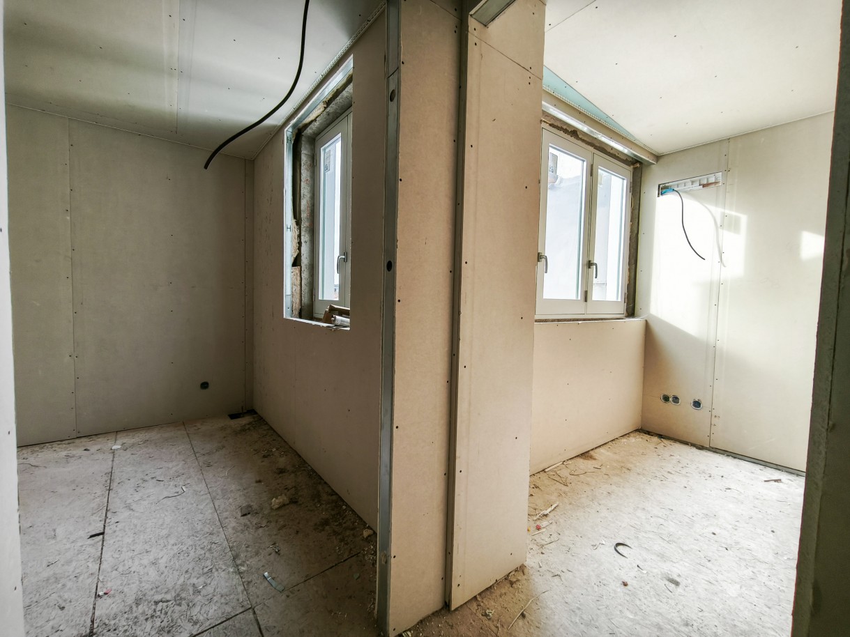 2-img-20251023-101300jpg