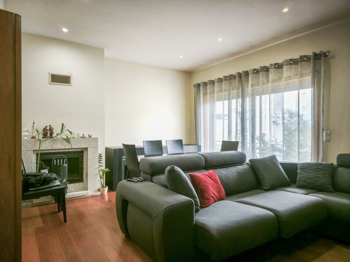 19-img-20251025-144114jpg