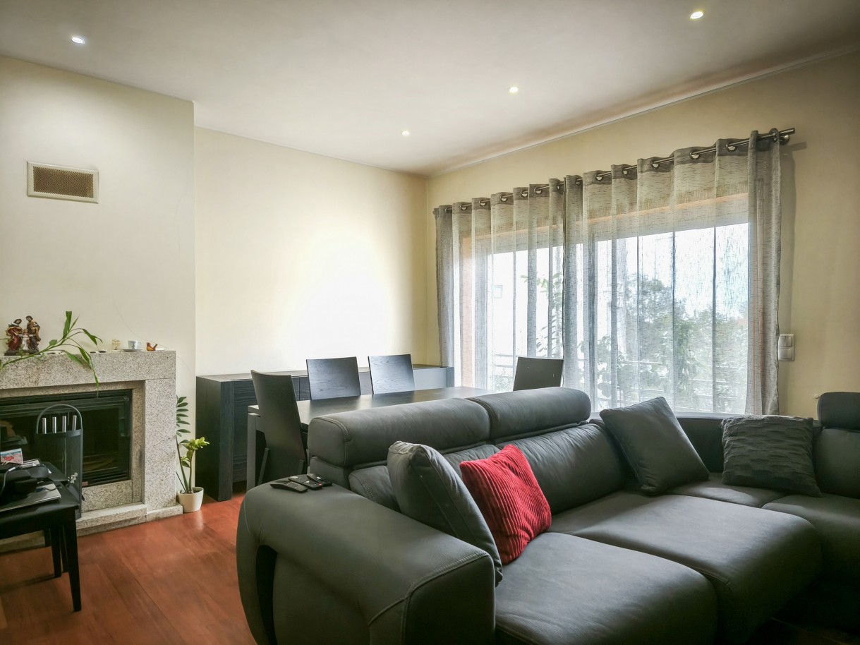 20-img-20251025-144102jpg