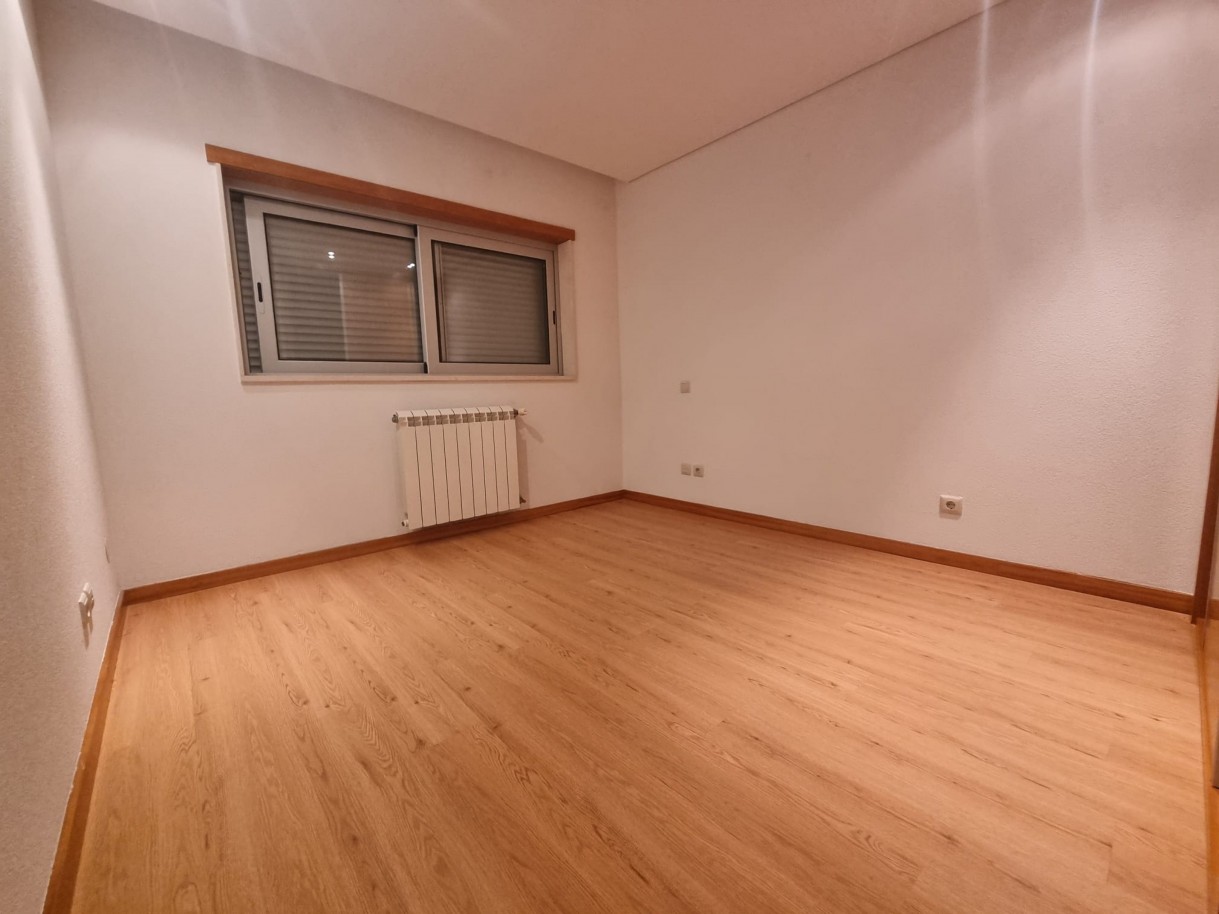 whatsapp-image-2025-10-29-at-160455-2jpeg