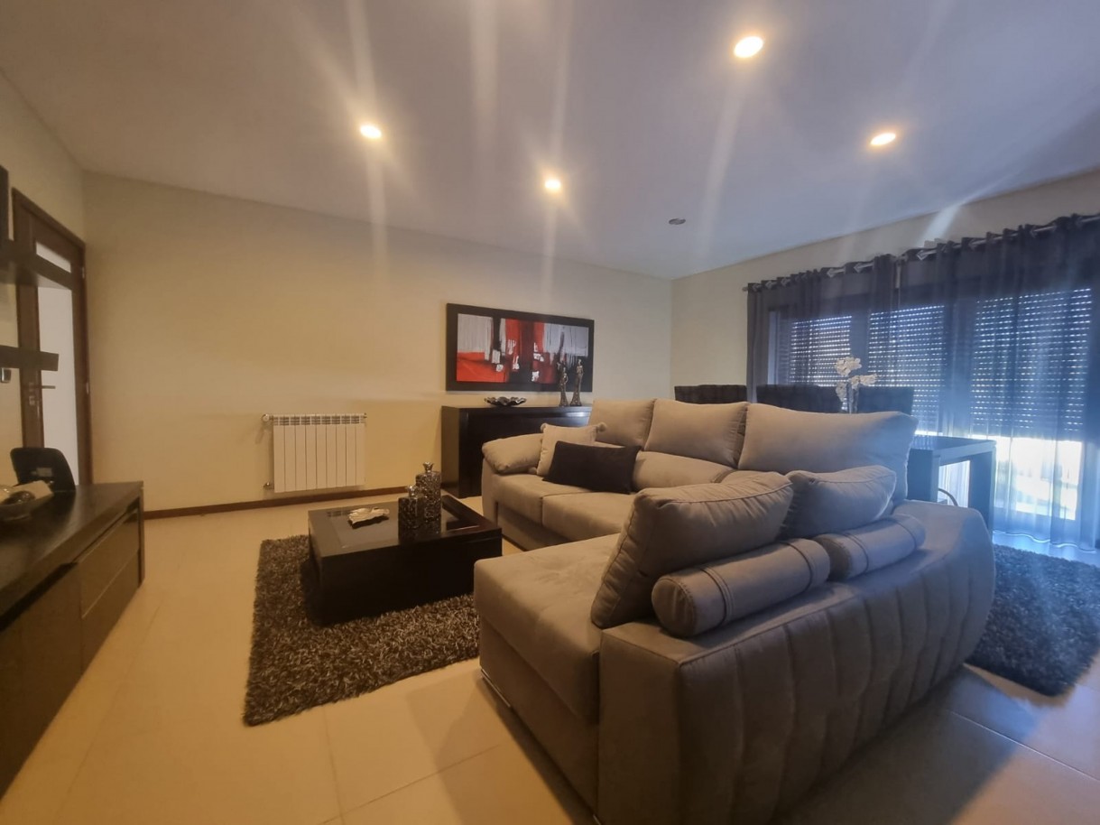 whatsapp-image-2025-11-18-at-120249jpeg