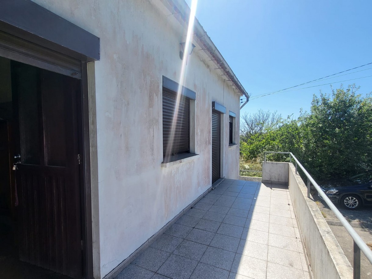 whatsapp-image-2025-10-22-at-111345-3jpeg