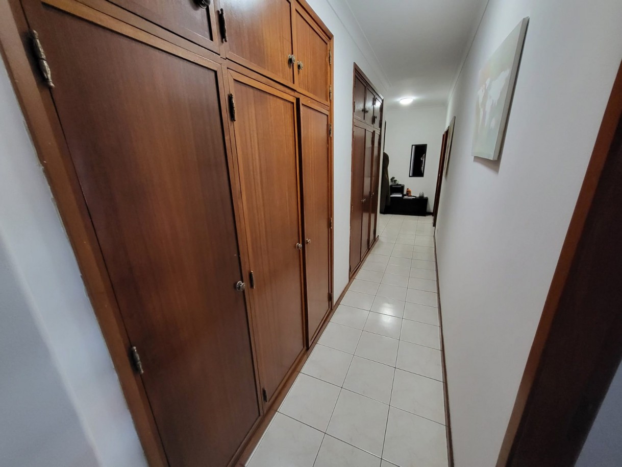 0f96be5a-3bbe-4655-8d72-91855ef8ce13jpeg