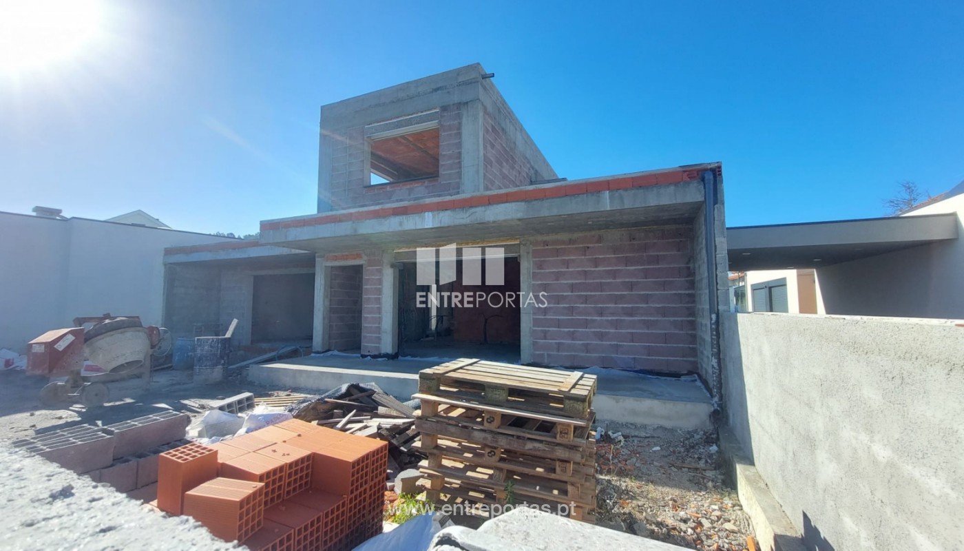 House in Viana do Castelo - Image 4