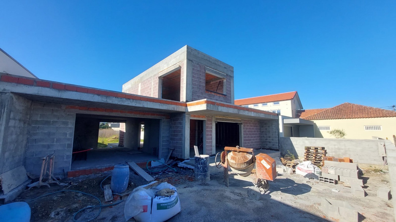 f2785fc9-bed0-4fcf-9ec2-5ed903382524jpeg