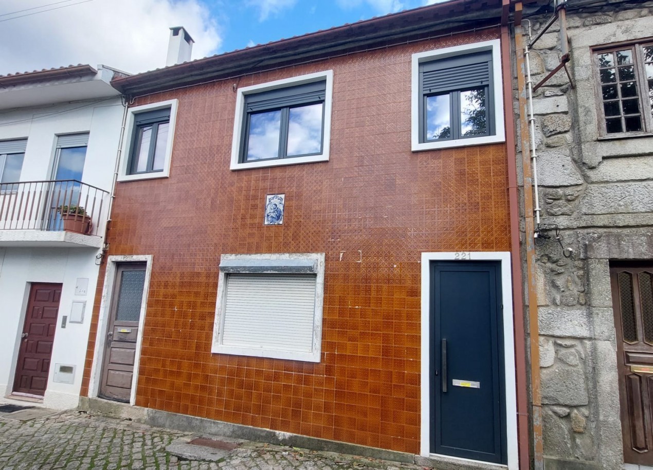 a31cc639-a6c3-4517-82ac-8df05f9fdb98jpg