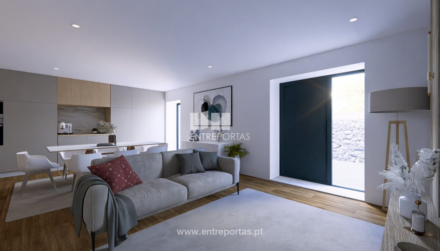 House in Meadela - Image 5