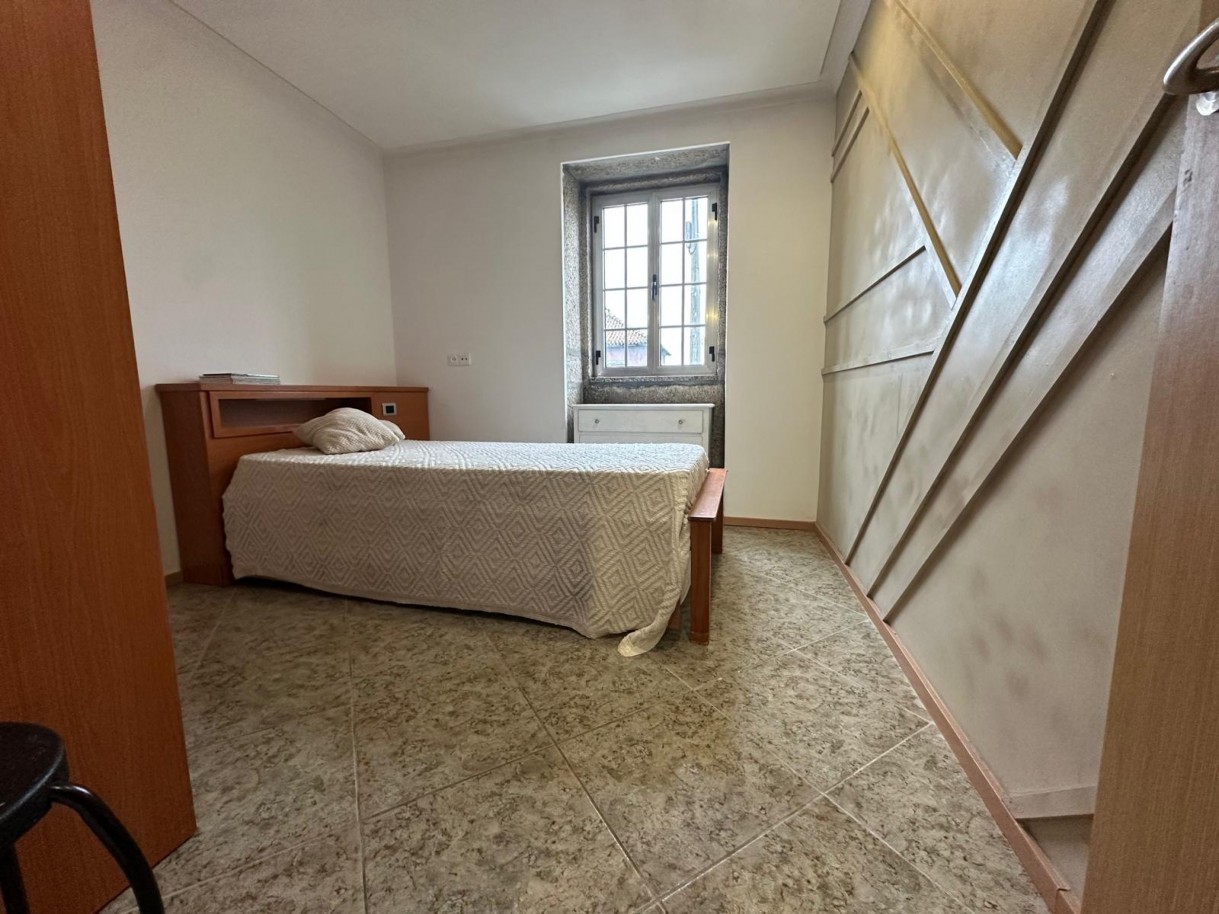 d9a8aac4-be58-40e1-8252-0e2a560f477fjpeg