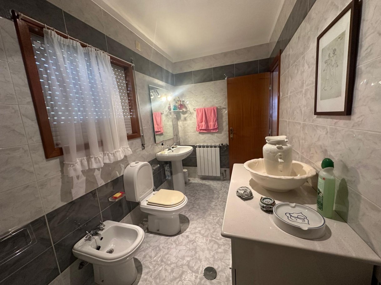 97c6c2af-c119-4dcc-90ec-18fd88d4b8fcjpeg