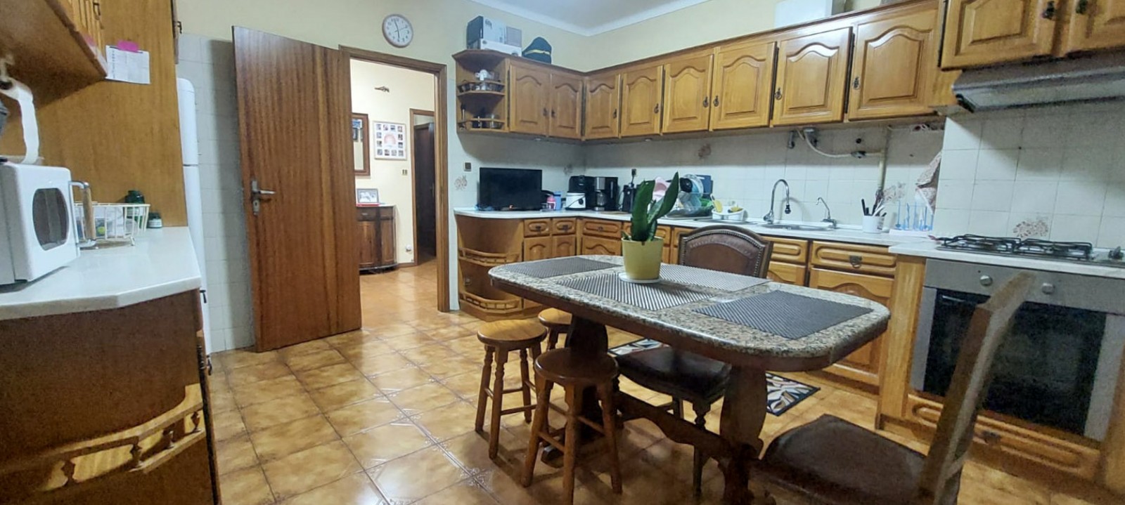 6-whatsapp-image-2025-10-28-at-19jpg