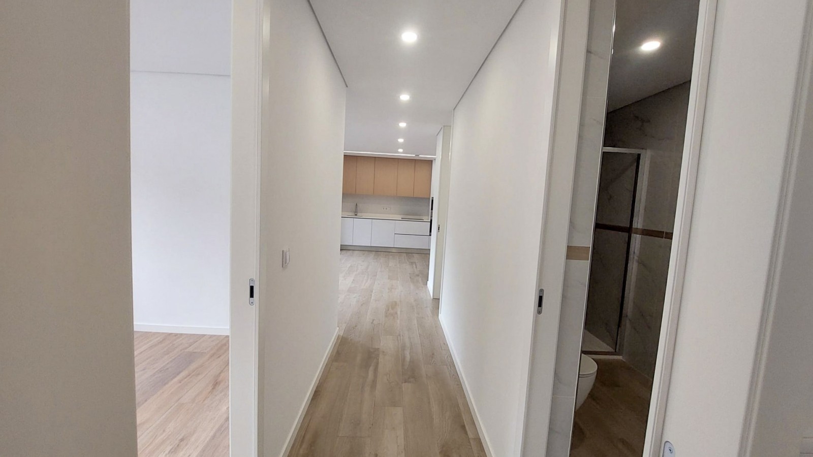 4-whatsapp-image-2026-01-08-at-12jpg