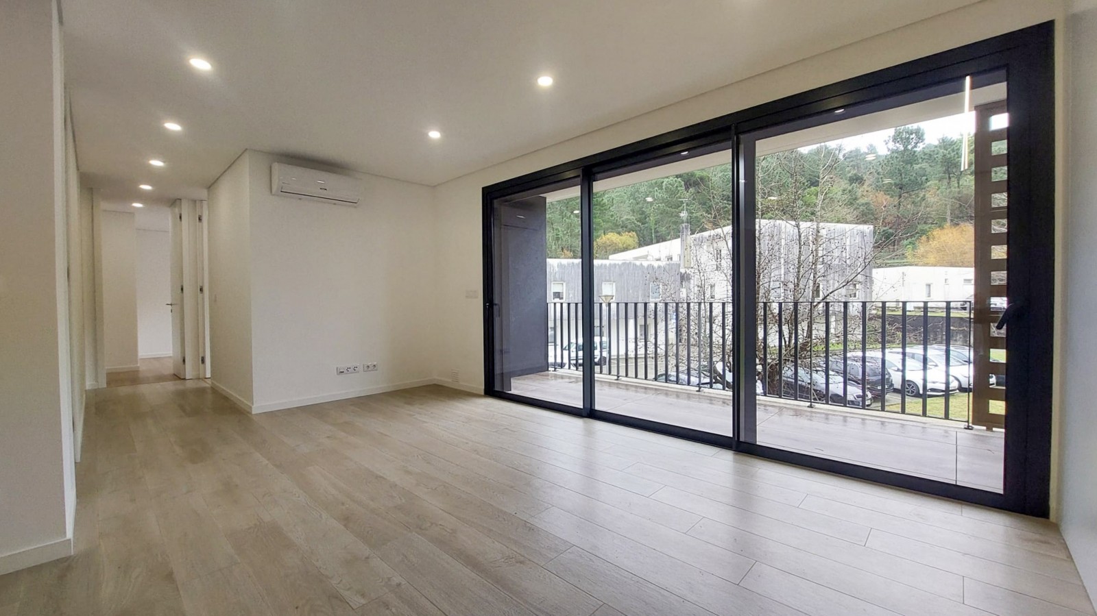 15-whatsapp-image-2026-01-08-at-12jpg