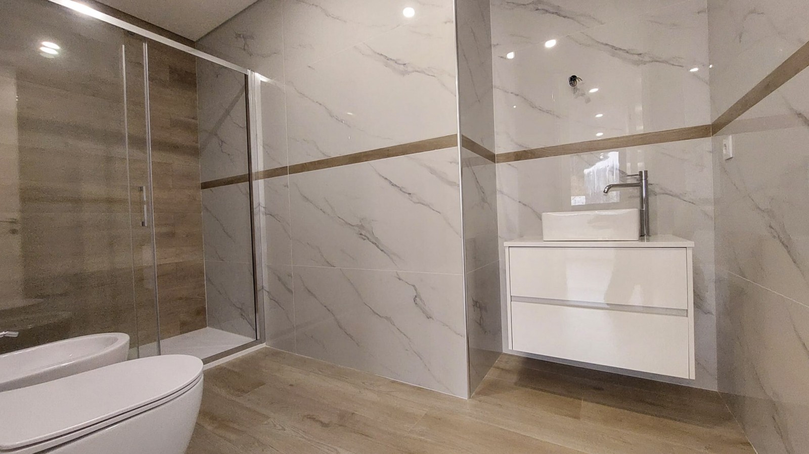 6-whatsapp-image-2026-01-08-at-12jpg