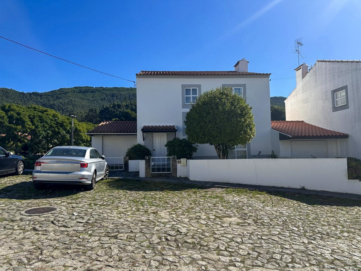 2-f44231d4-5c6a-4ed5-99cc-d9ad8cde3371jpg