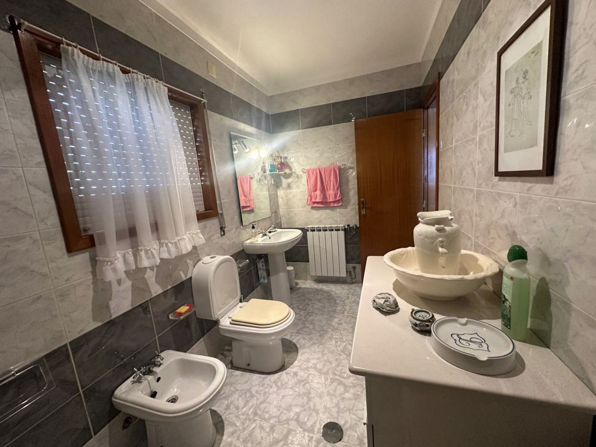 8-97c6c2af-c119-4dcc-90ec-18fd88d4b8fcjpg