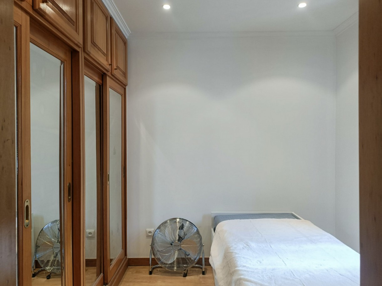 15-whatsapp-image-2026-01-29-at-09jpg