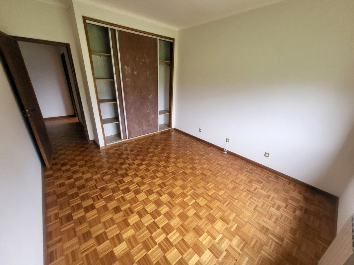 22-whatsapp-image-2026-02-05-at-15jpg