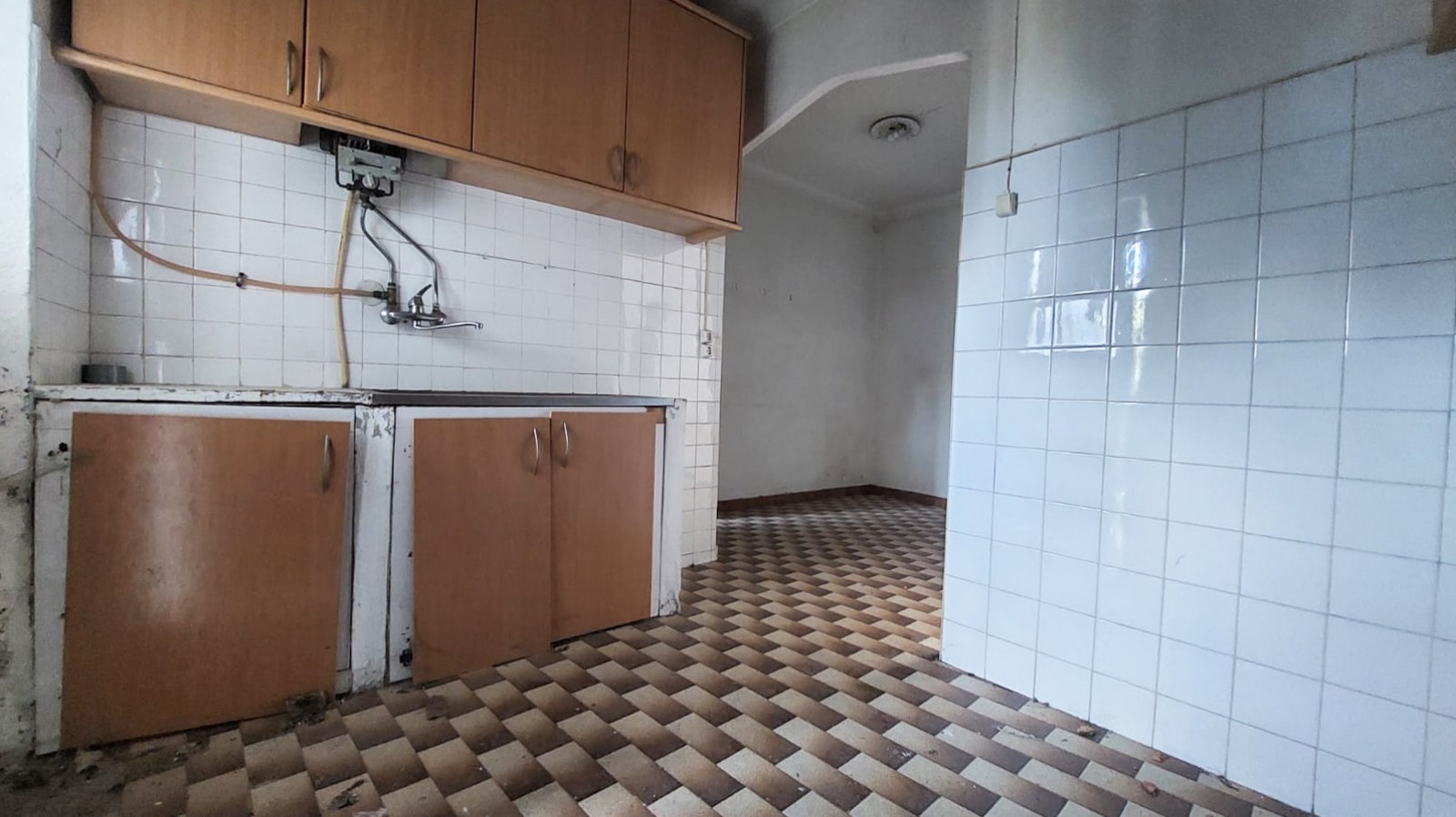 10-280a08a3-434f-40ff-8746-f70737507422jpg