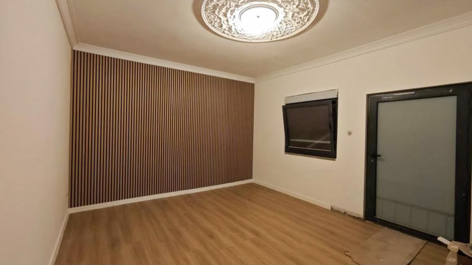 4-whatsapp-image-2026-02-19-at-13jpg