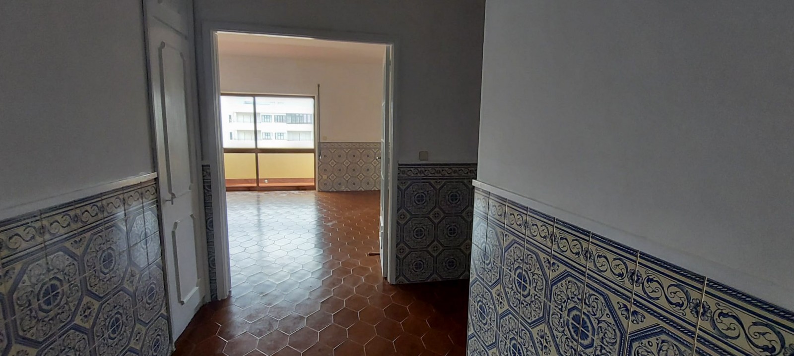 16-694ed8de-6fc1-4d38-9216-86b8965a6d6cjpg