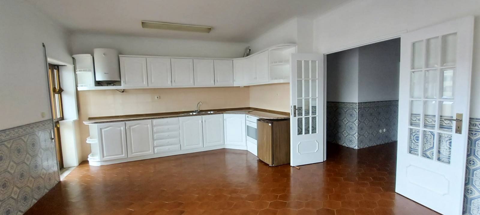 25-2f419d0b-bf15-4a00-baaa-d59848166afdjpg