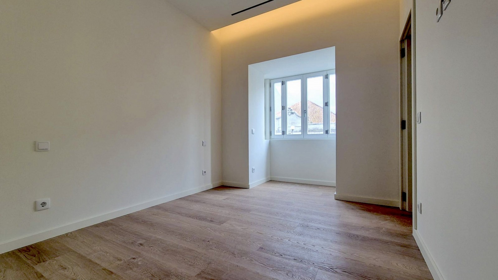 17-whatsapp-image-2026-02-20-at-14jpg