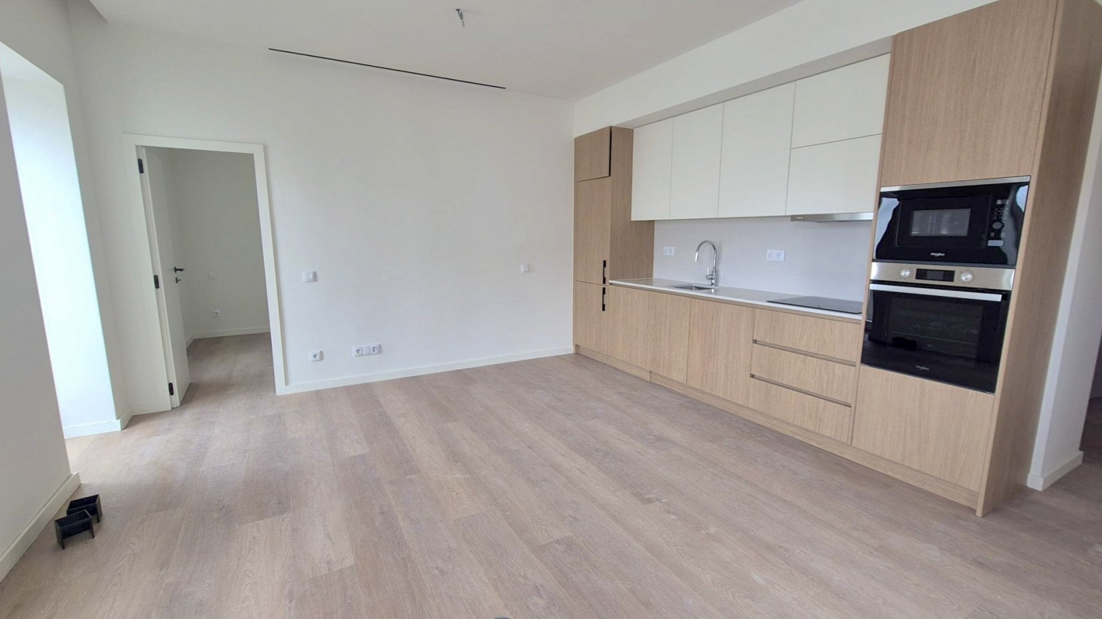 3-whatsapp-image-2026-02-20-at-14jpg