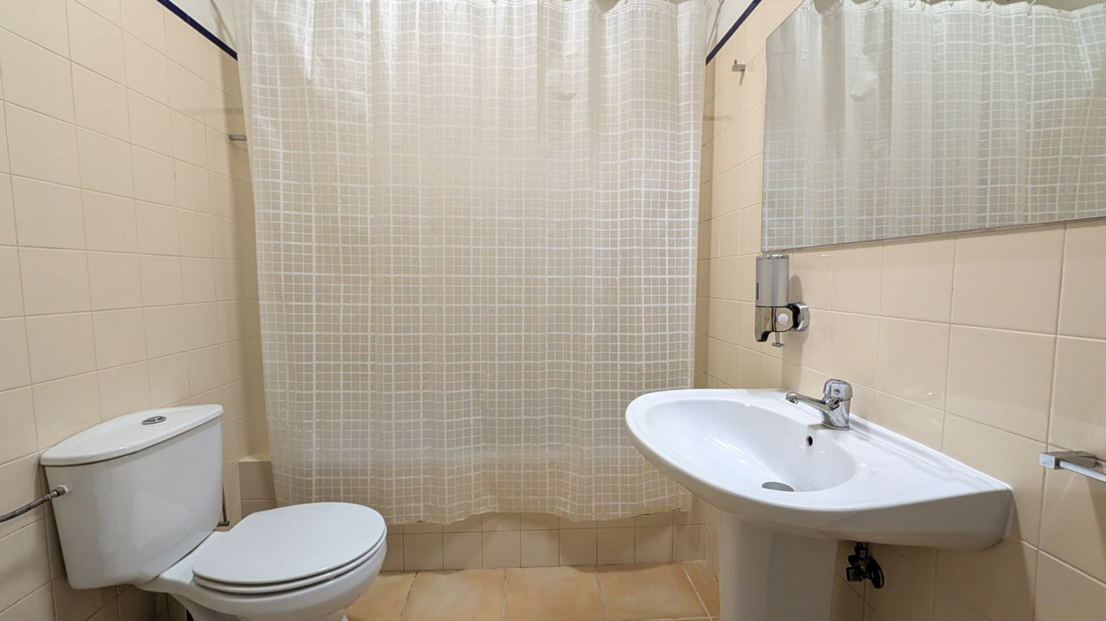 14-whatsapp-image-2026-02-20-at-15jpg