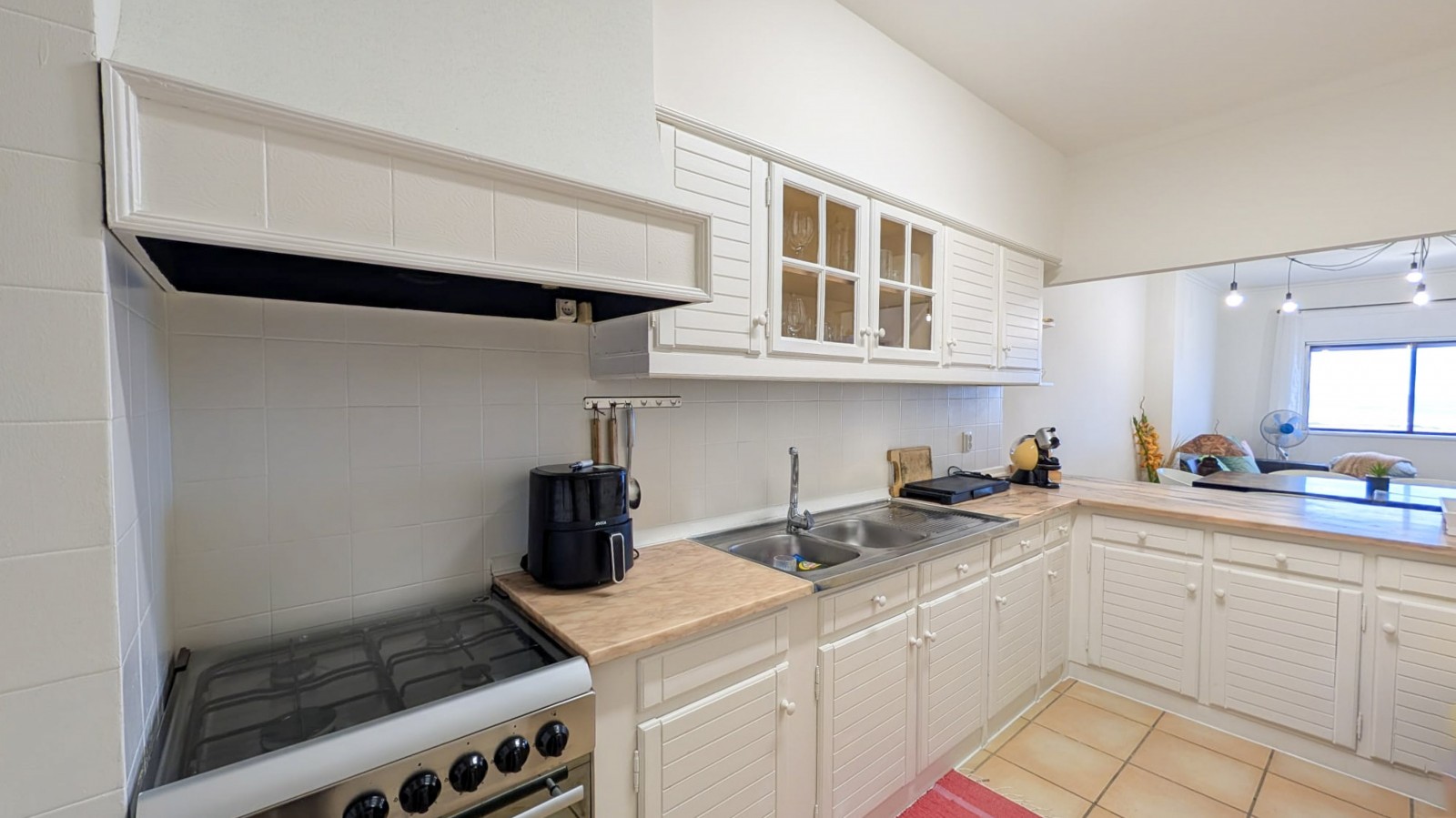 16-whatsapp-image-2026-02-20-at-15jpg