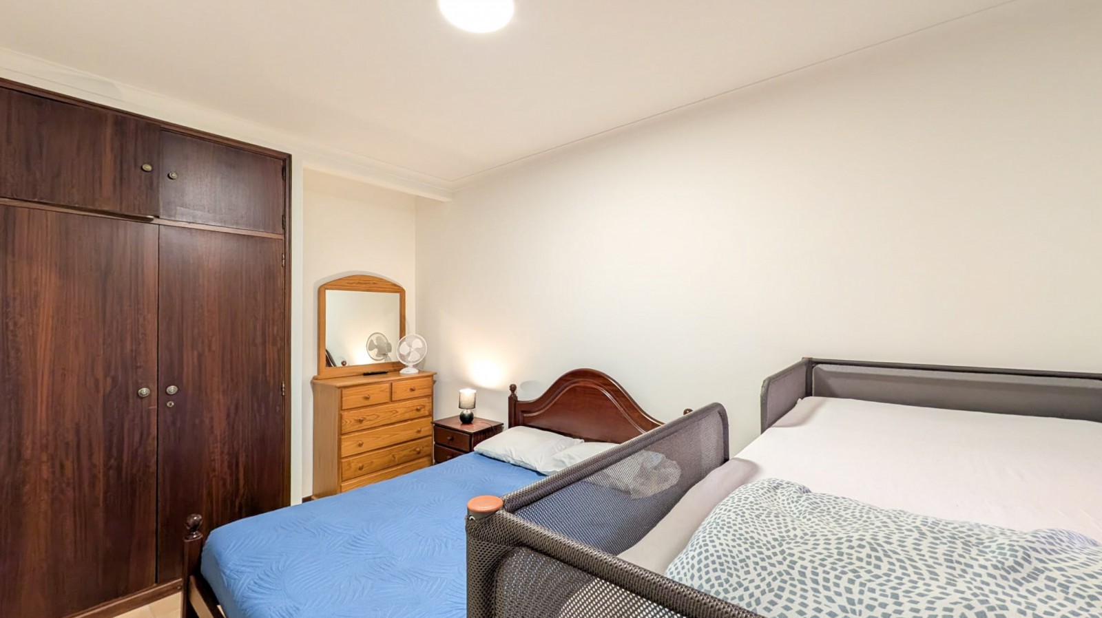 21-whatsapp-image-2026-02-20-at-15jpg