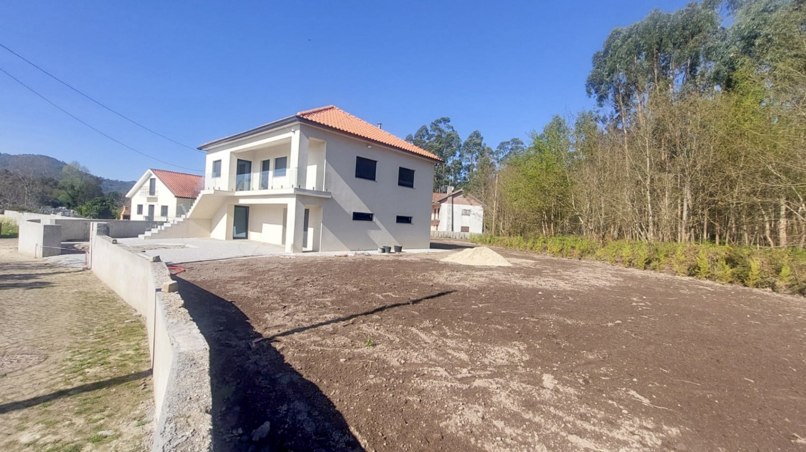 4-whatsapp-image-2026-03-17-at-15jpg