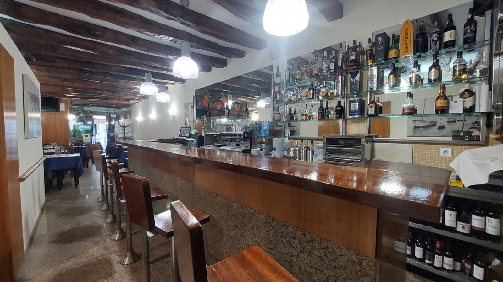 efbc1514-aa28-4d11-8f0c-d18641fb55d4jpeg