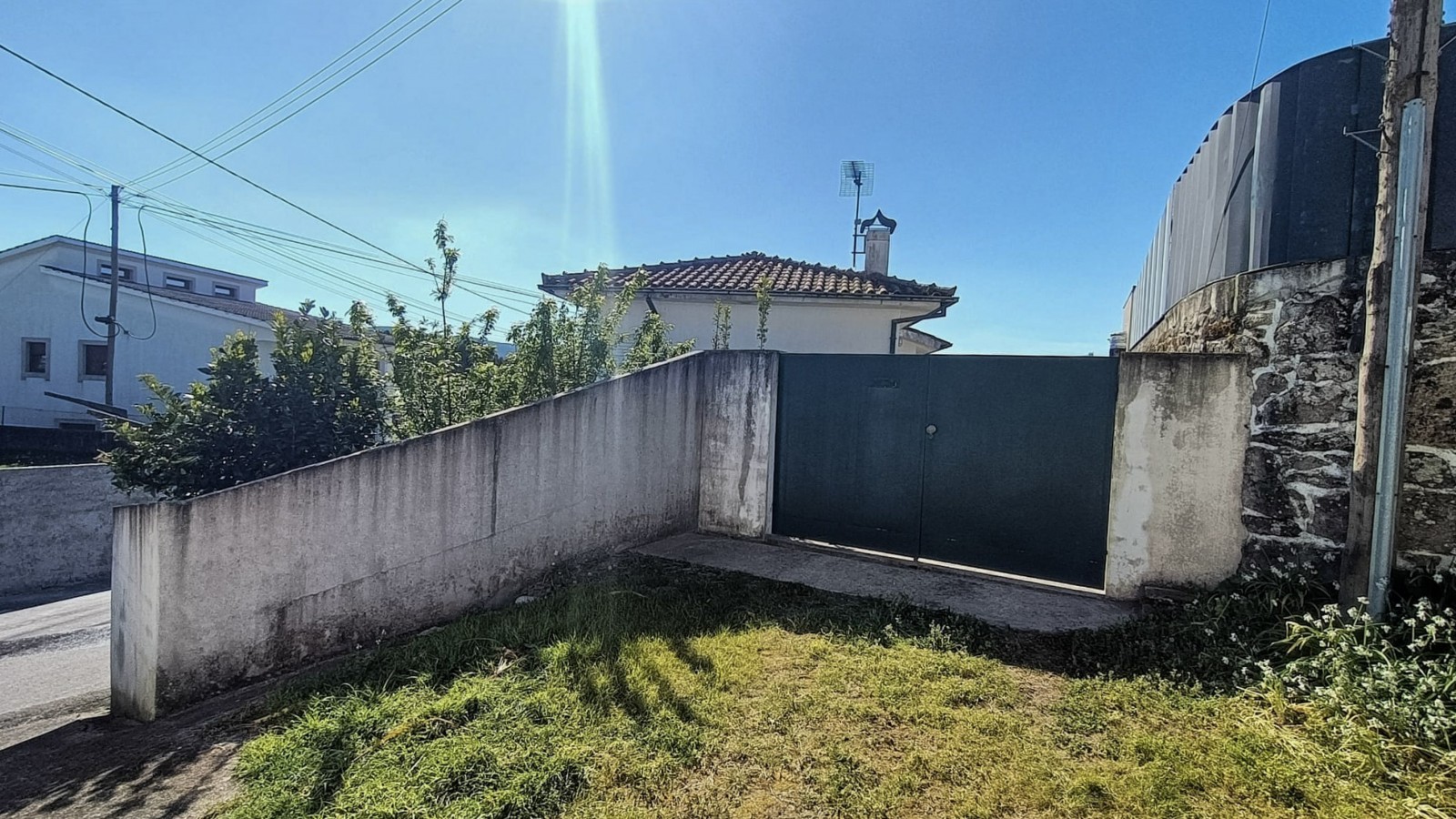 6-e4e062c0-1c6c-4f60-9f00-733c85f170ccjpg