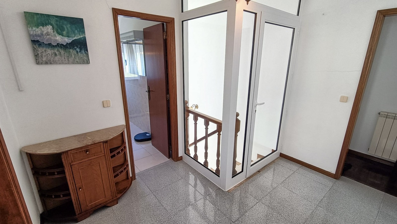 9-c1690f3d-fd5f-4141-ae77-3f70f93cb35fjpg