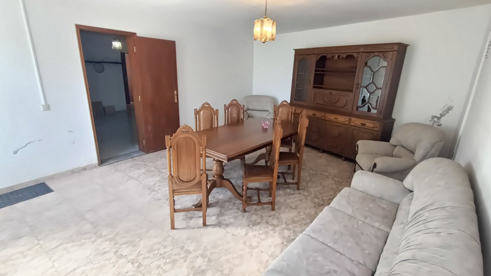 23-584da4f9-1374-4c17-b471-dce25ad9f2bejpg