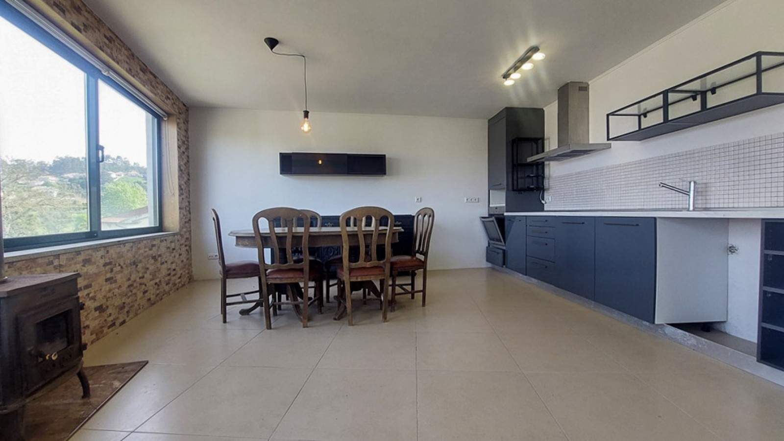 11-20260409-104410jpg