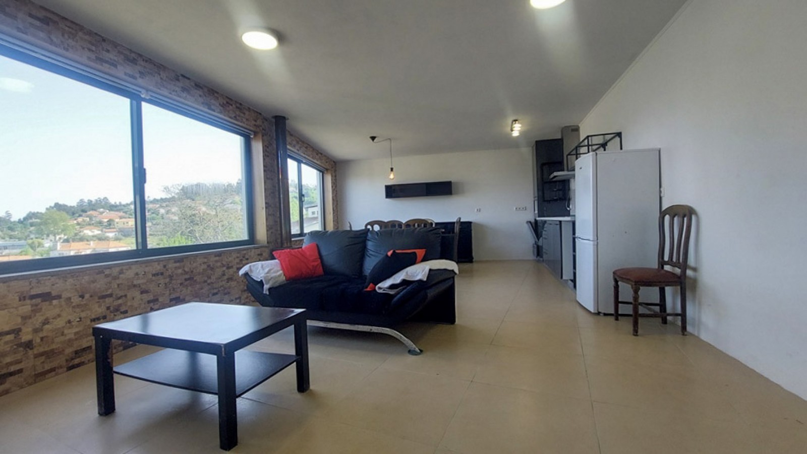 12-20260409-104208jpg