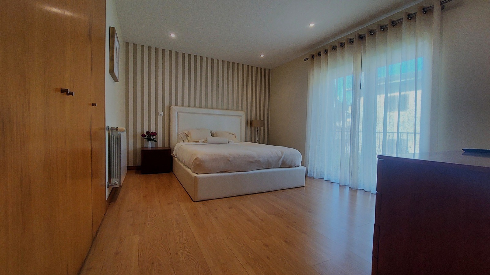 06f90f98-d361-474e-8115-7b251ae89a14jpeg